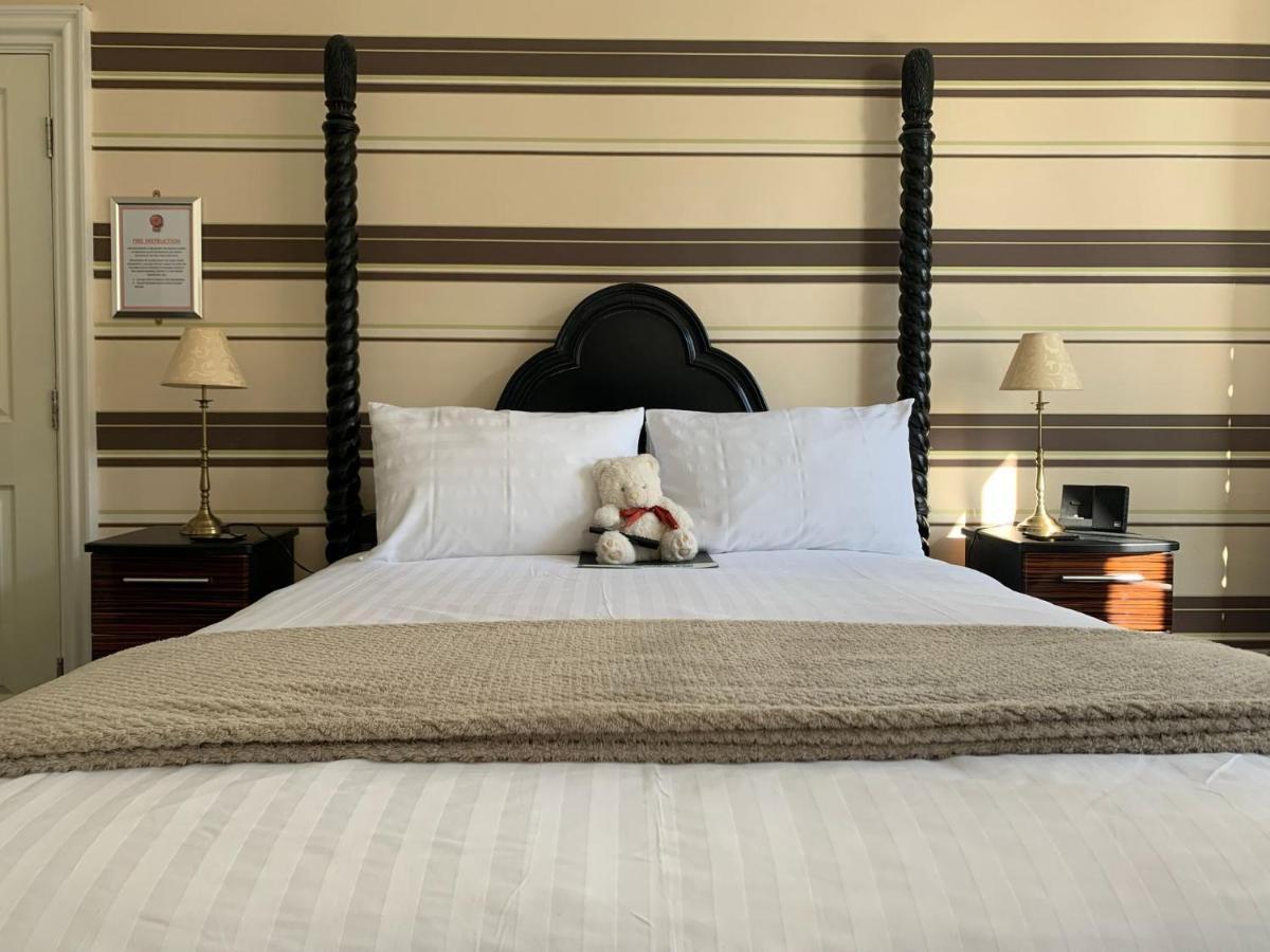 The Middleham Bed & Breakfast Whitby Ngoại thất bức ảnh